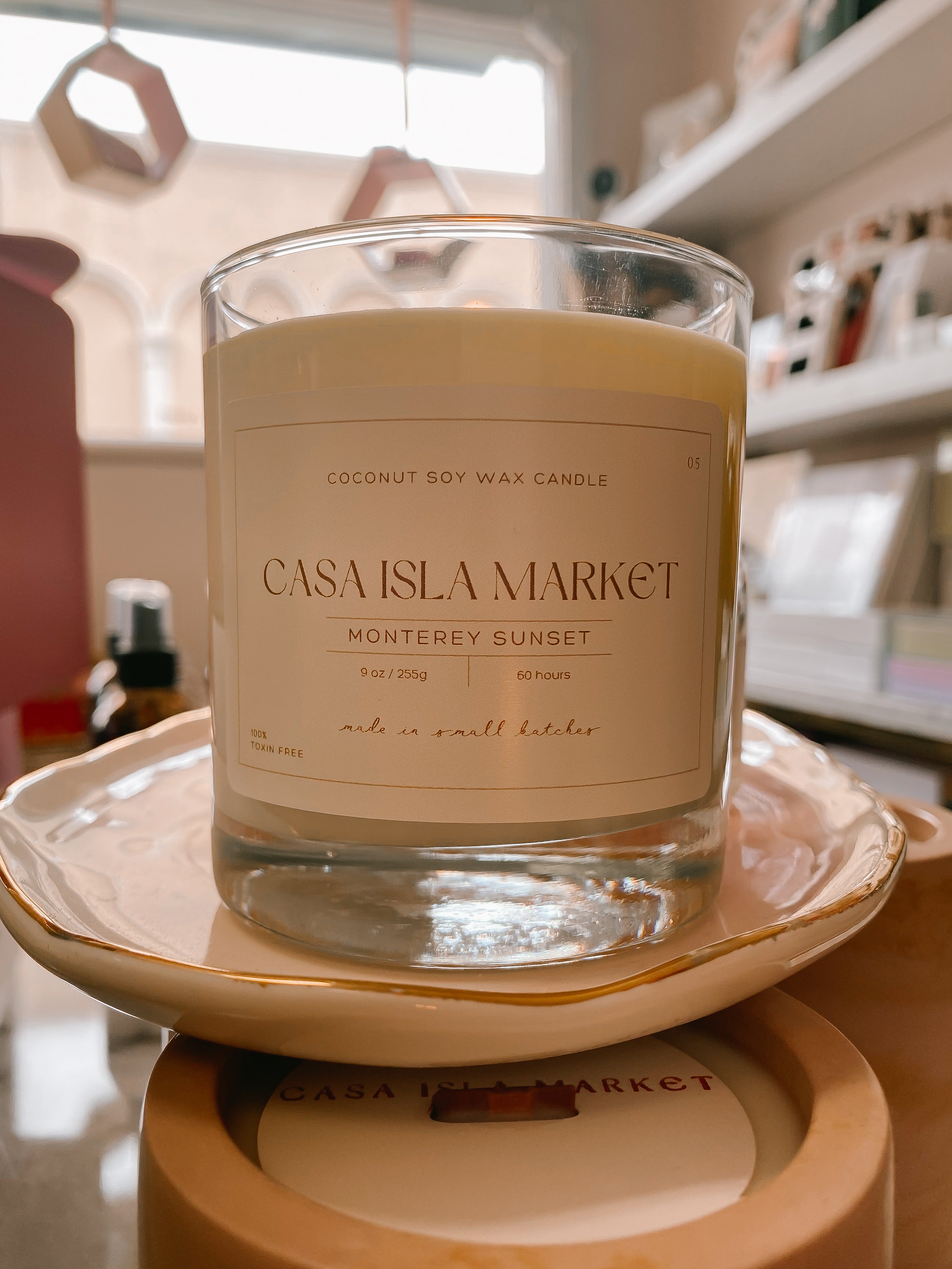 Casa Isla Hand-Poured Concrete Candle